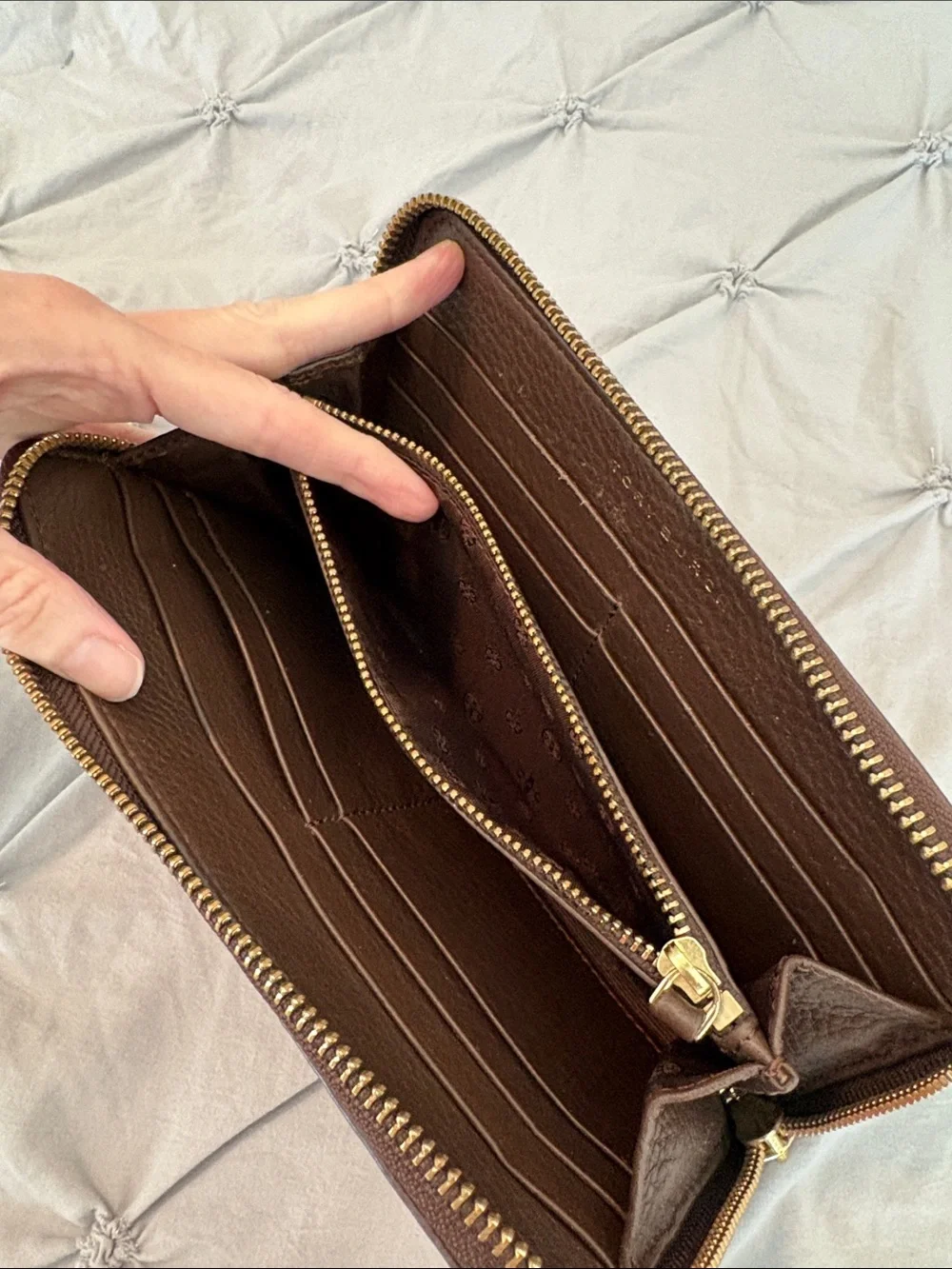 Tory Burch authentic tory